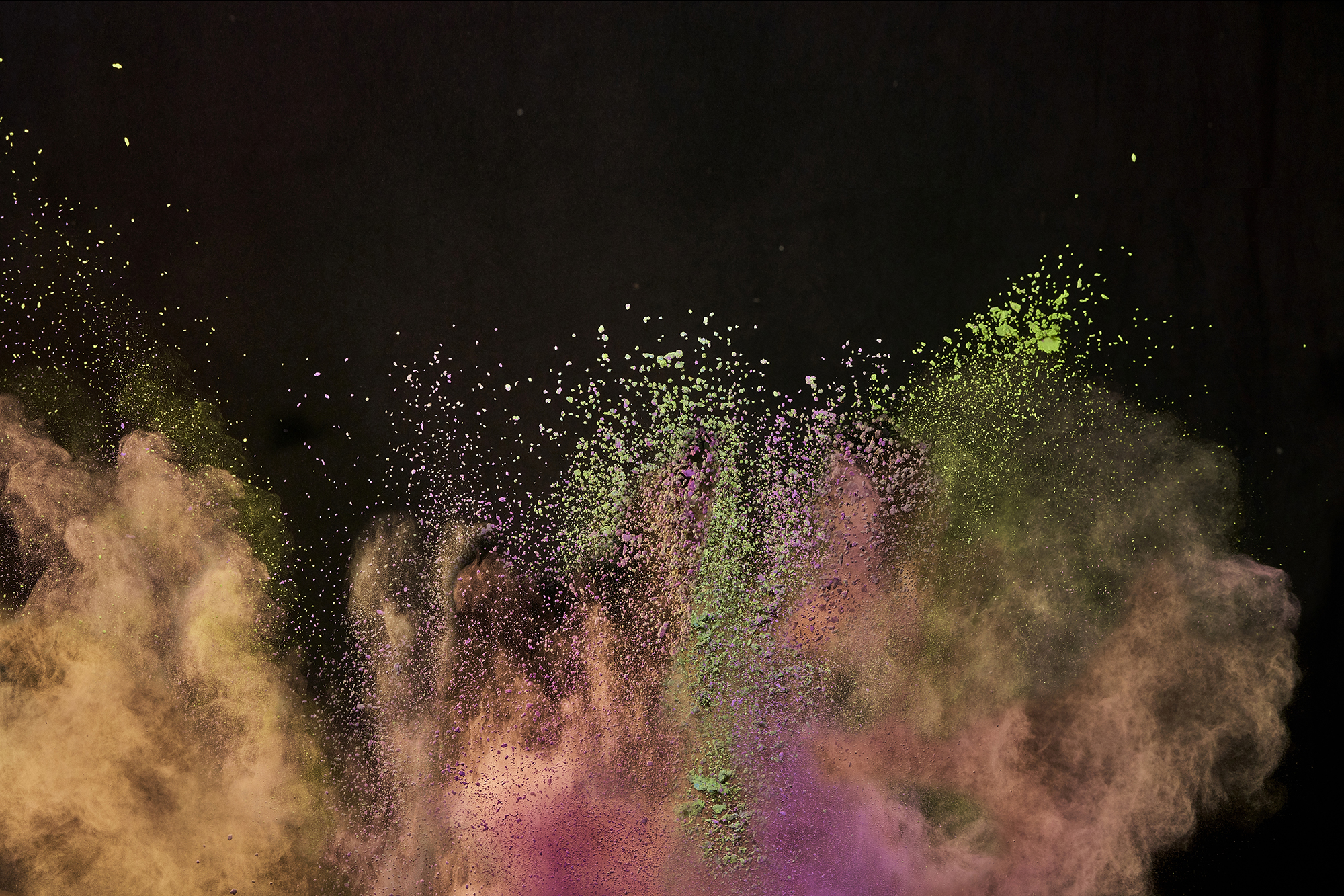 photographer-joerg-schieferecke-holy-explosion-still-1.jpg