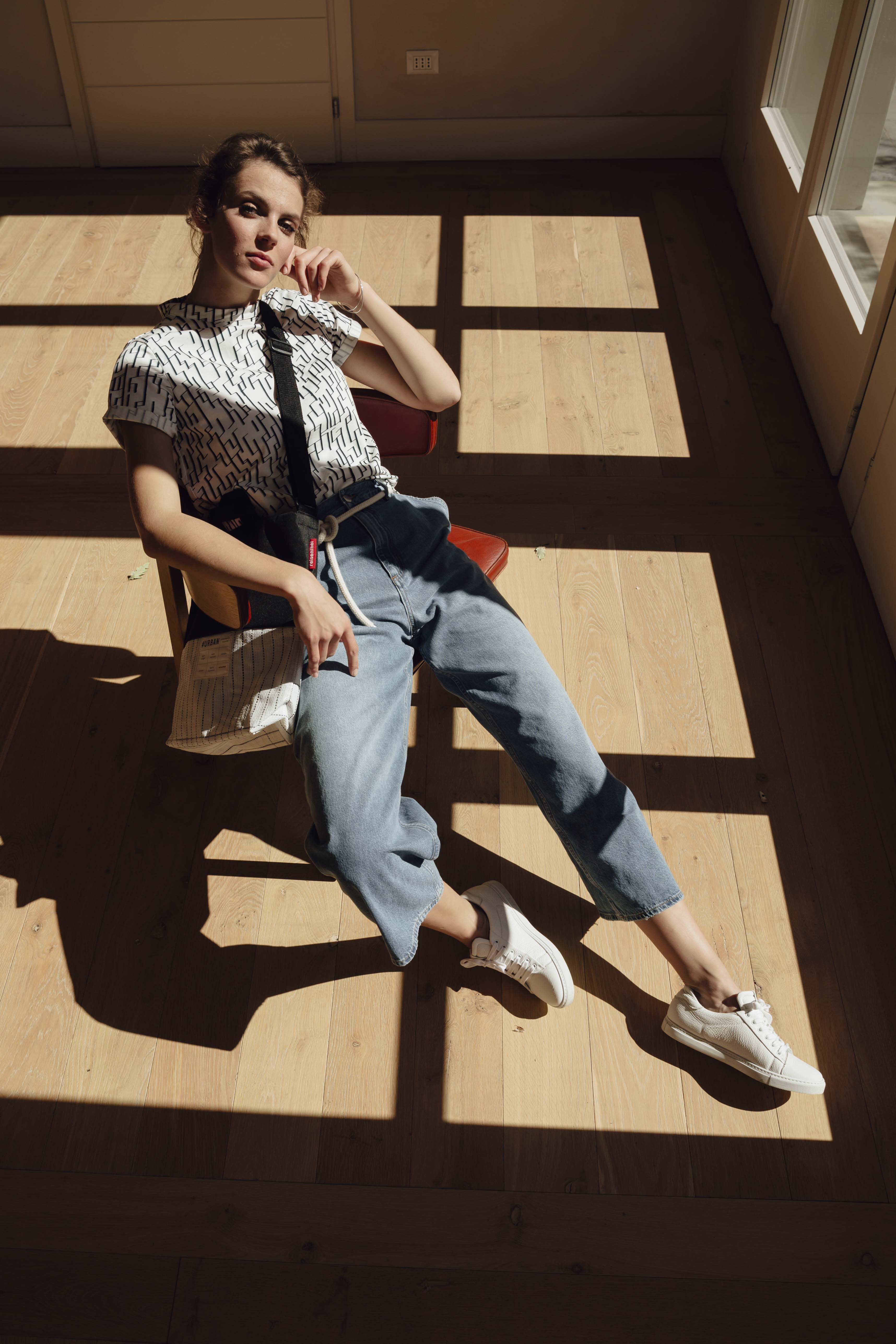 avenger-coren-pollok-styling-reisenthel-kampagne-women-grafik-casual-italia-low.jpg